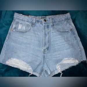 NWT Wild Fable Light Denim Shorts Size 8, Distressed Fringe